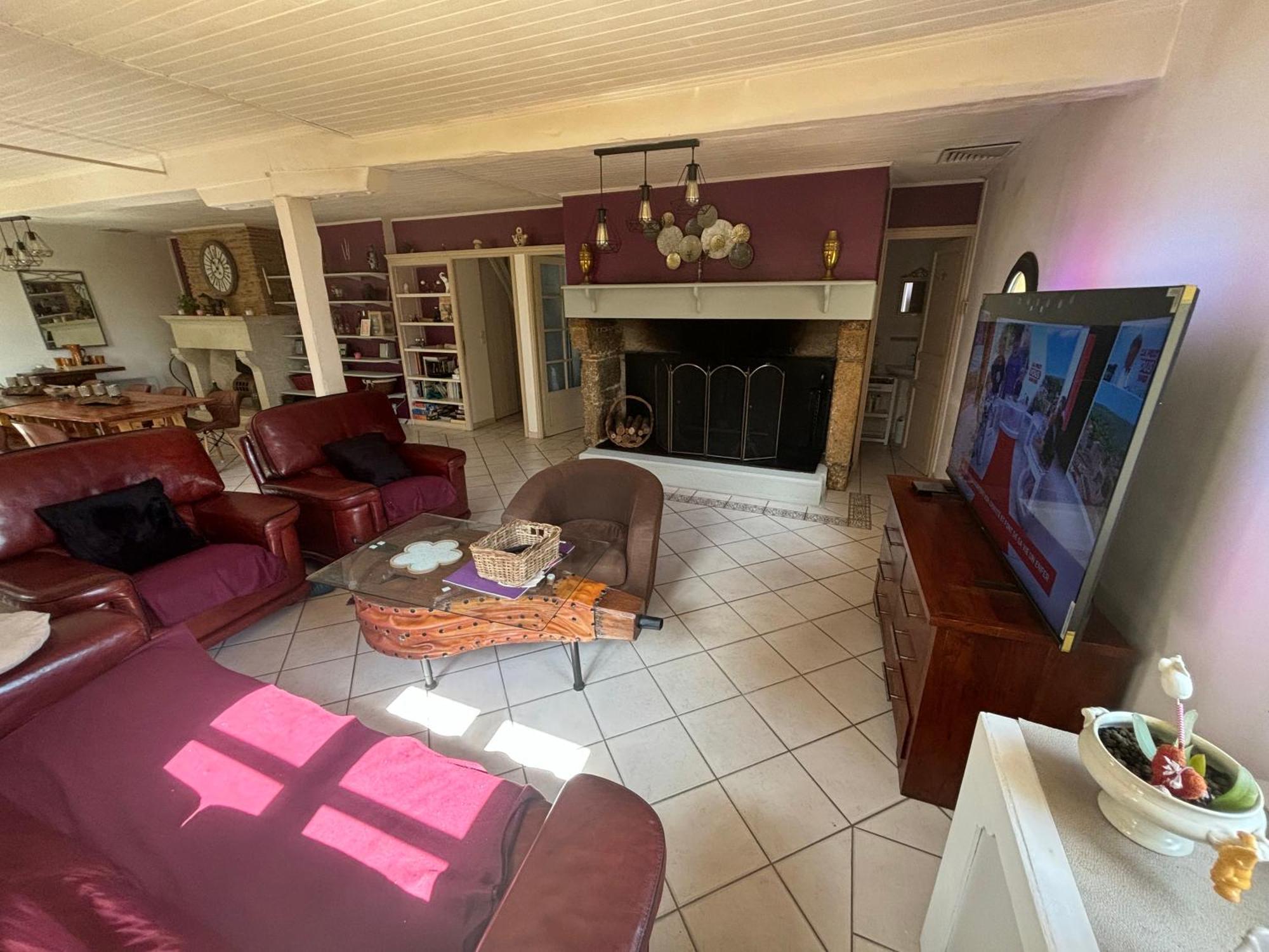 Bed and Breakfast Domaine Pierrot Laujuzan Esterno foto