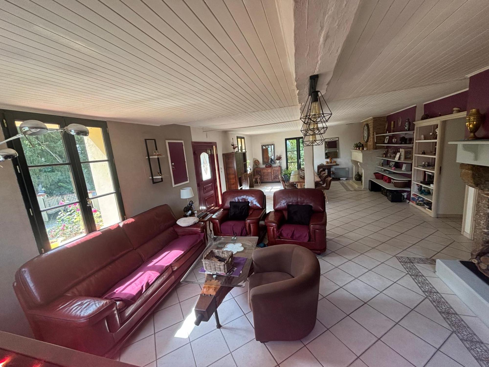 Bed and Breakfast Domaine Pierrot Laujuzan Esterno foto