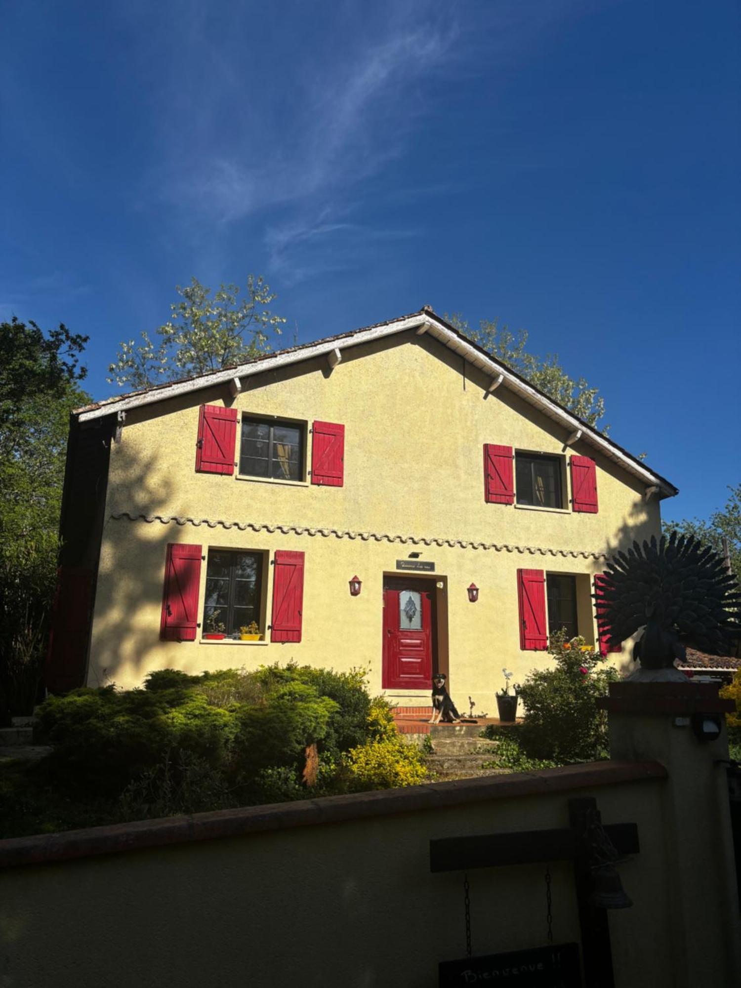 Bed and Breakfast Domaine Pierrot Laujuzan Esterno foto